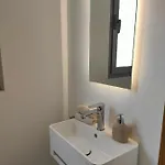 Garden Luxury דירה *