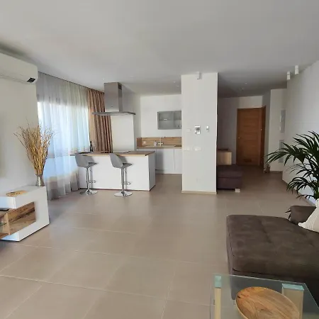 Apartamento Garden Luxury *